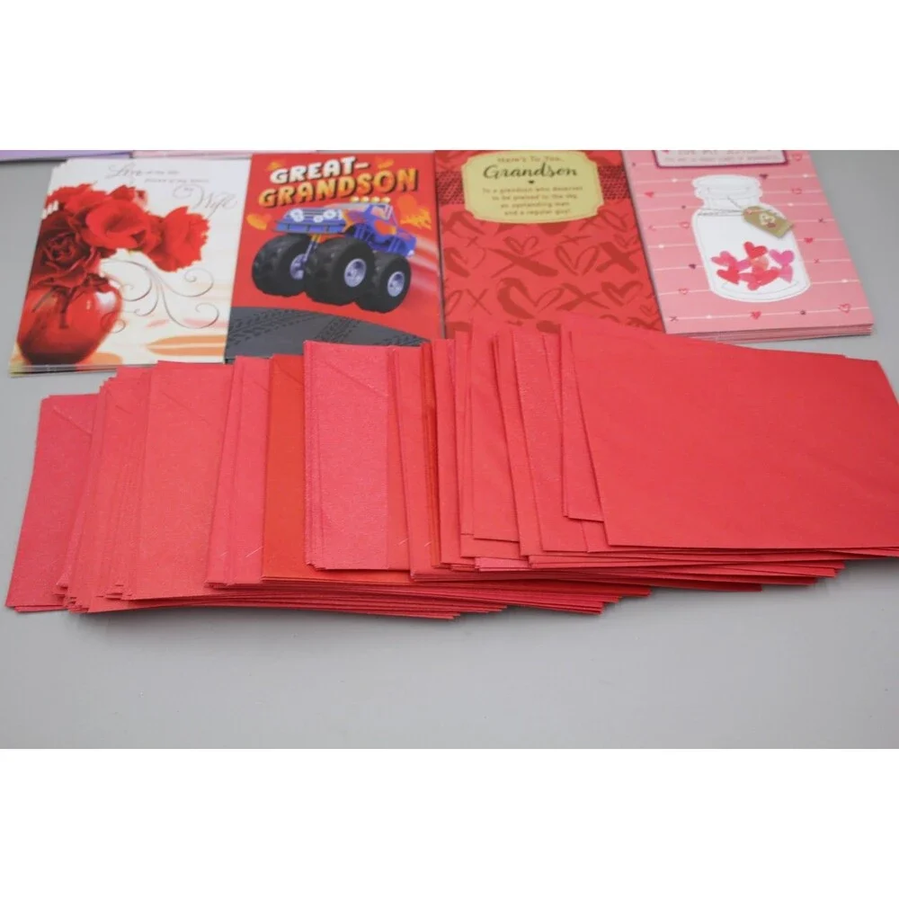 Lot of 97 Hallmark Valentine's Day Cards 1/Envelopes Retail Sale New FANCY Lot 1